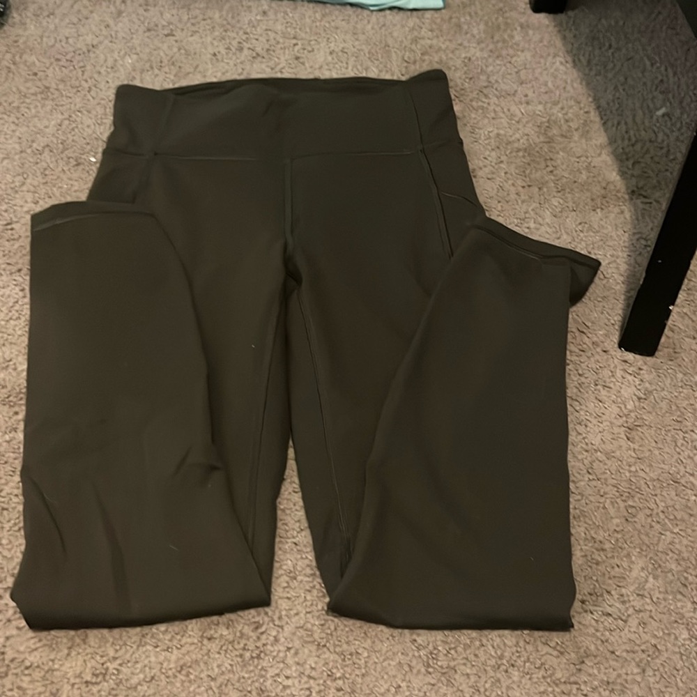 green lulu leggings